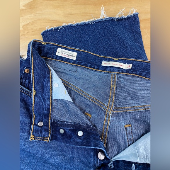 LEVI’S • ribcage straight leg ankle jeans • size: 28 • colour: noe down - Picture 9 of 11